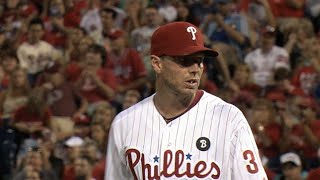 ARI@PHI: Halladay fans 14 D-backs in a complete-game effort