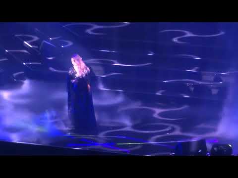黎瑞恩《矛盾一生 + 雨季不再來》@ 黎瑞恩感恩有你演唱會 (6/4/2018)