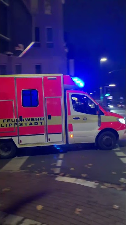 German Ambulance Sound |112| Emergency Vehicle | #ambulance #emergency #health #save # #shorts 🇩🇪