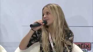 ESCKAZ live in Malta: Julia Kedhammar (Sweden) press-conference (PBS)