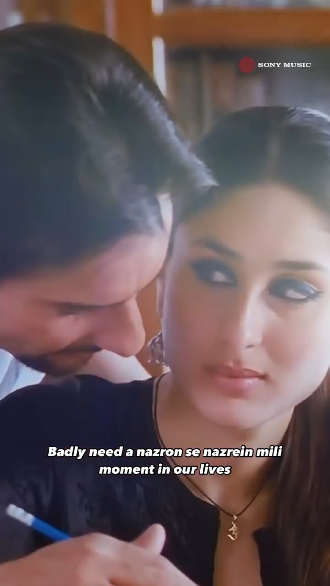 Shukran Allah for all the love and light ? #kareenakapoorkhan #saifalikhan #sonunigam #shreyaghoshal