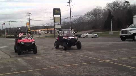 2012 Polaris RZR 570 drag race against 2011 Polaris RZR S 800