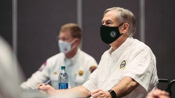 Live: Texas Gov. Greg Abbott receives Pfizer COVID-19 vaccine in Austin | KVUE