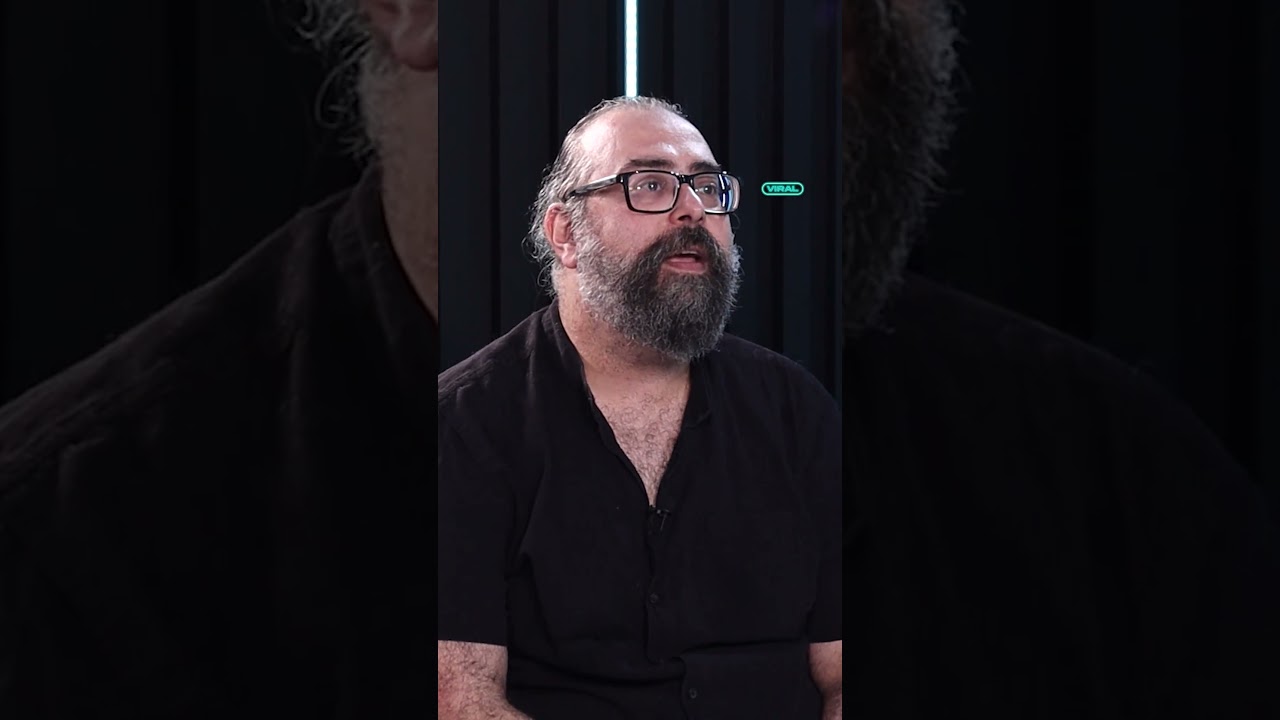 سلام الزعتري الحزب يقول عبر تجمّع الكشافة هؤلاء هم قياديو المستقبل!