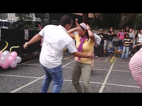 "TAMBOR" is a coastal Afro-Venezuelan music and dance.