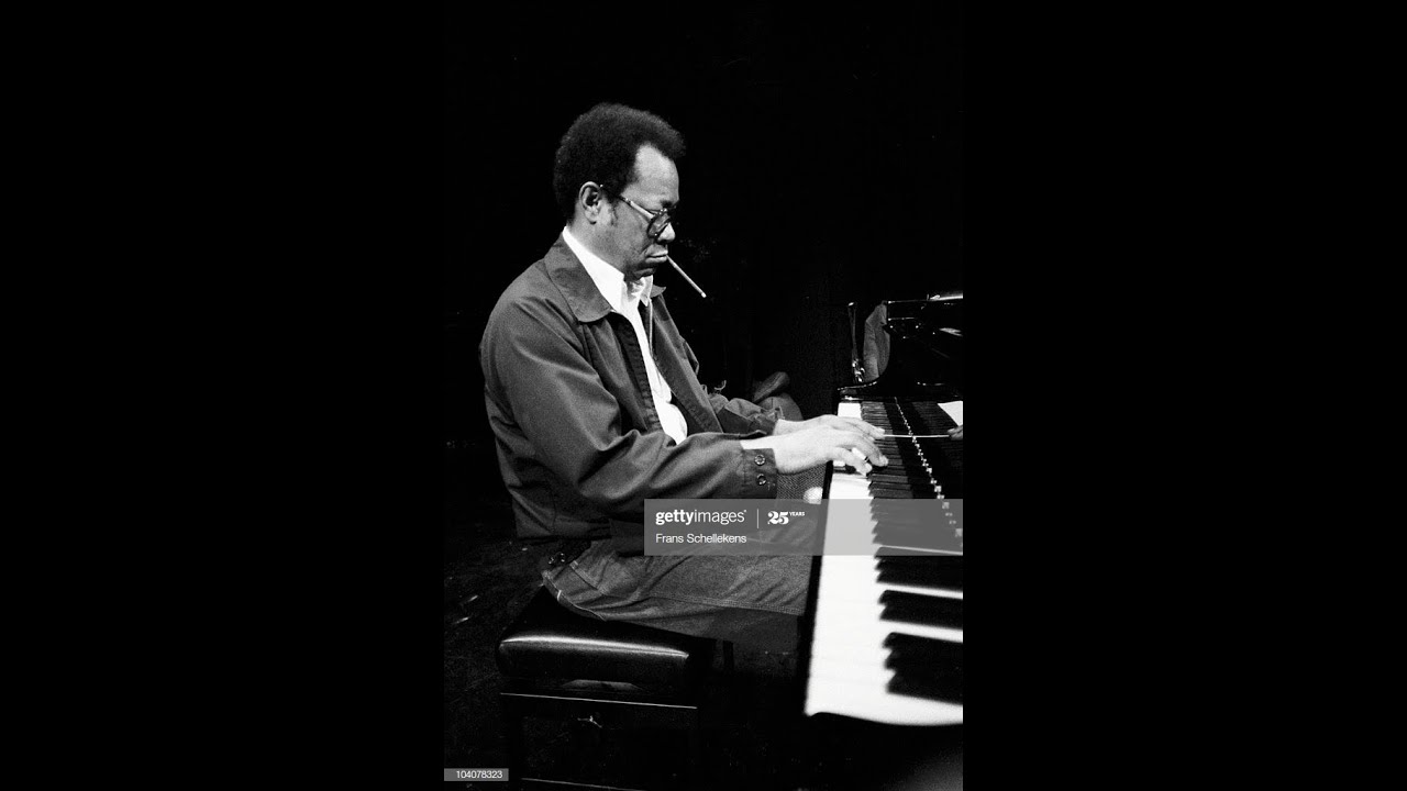 Richard Wyands plays Time After Time