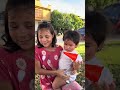 Mesera le quitó las sobras de comida a una niña pero nadie imaginó la razón😳parte(3)