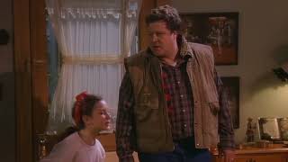 Roseanne Season 1, Episode 19 - Workin' Overtime