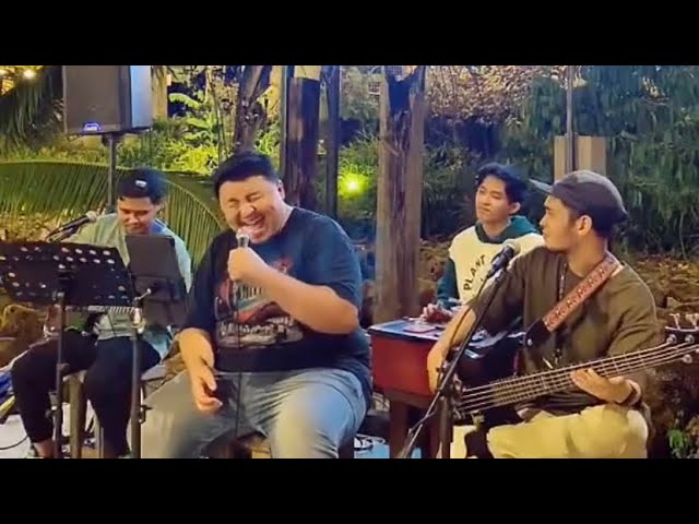 Gemuruh - Search and Wings Cover by CSE Buskers class=