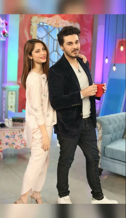 Neelam muneer and Ahsan Khan new Tik Tok video 😍