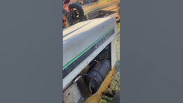 Cub cadet 109 cold start! #automobile#horspower #choppingcorn#farming #trending#viralvideo#cubcadet