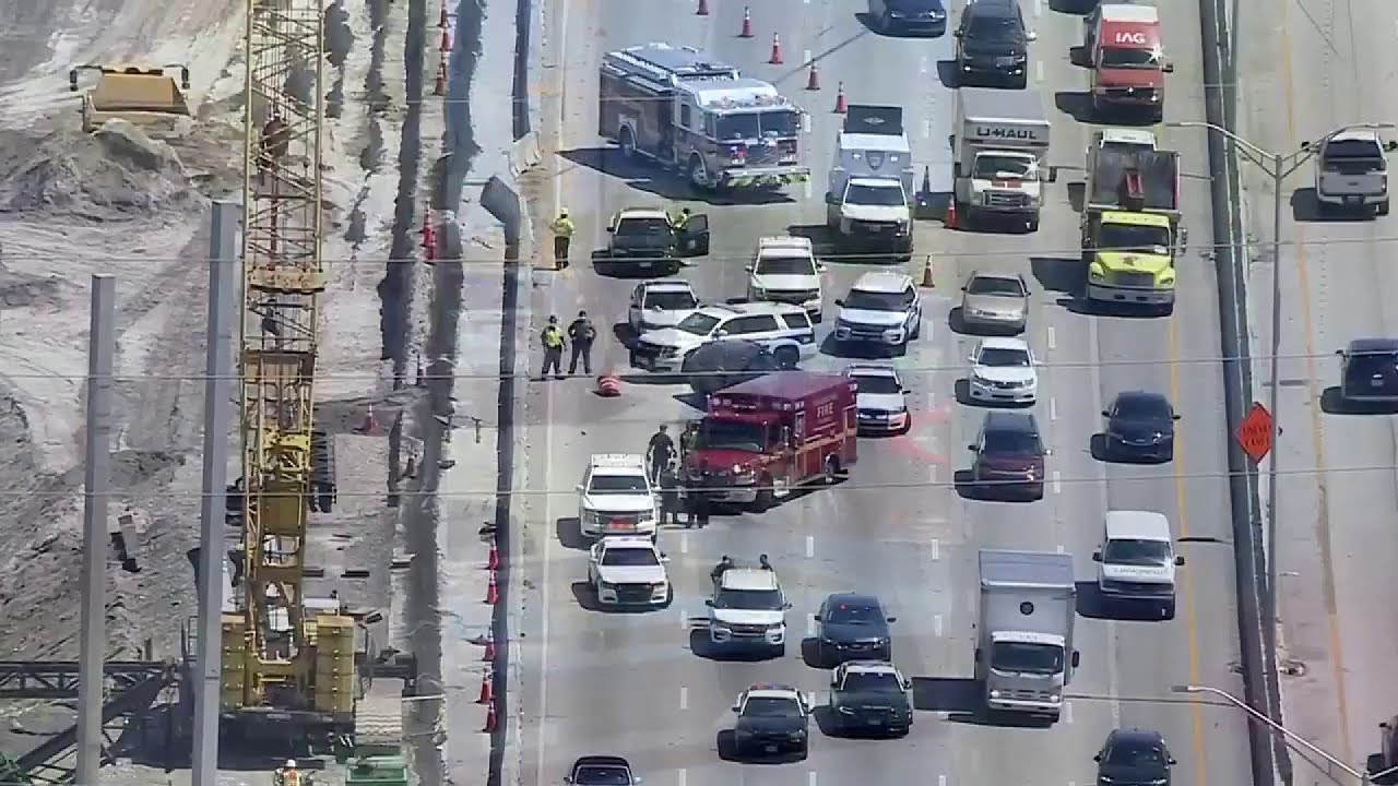 Police pursuit after burglary ends with crash in Sunrise - YouTube