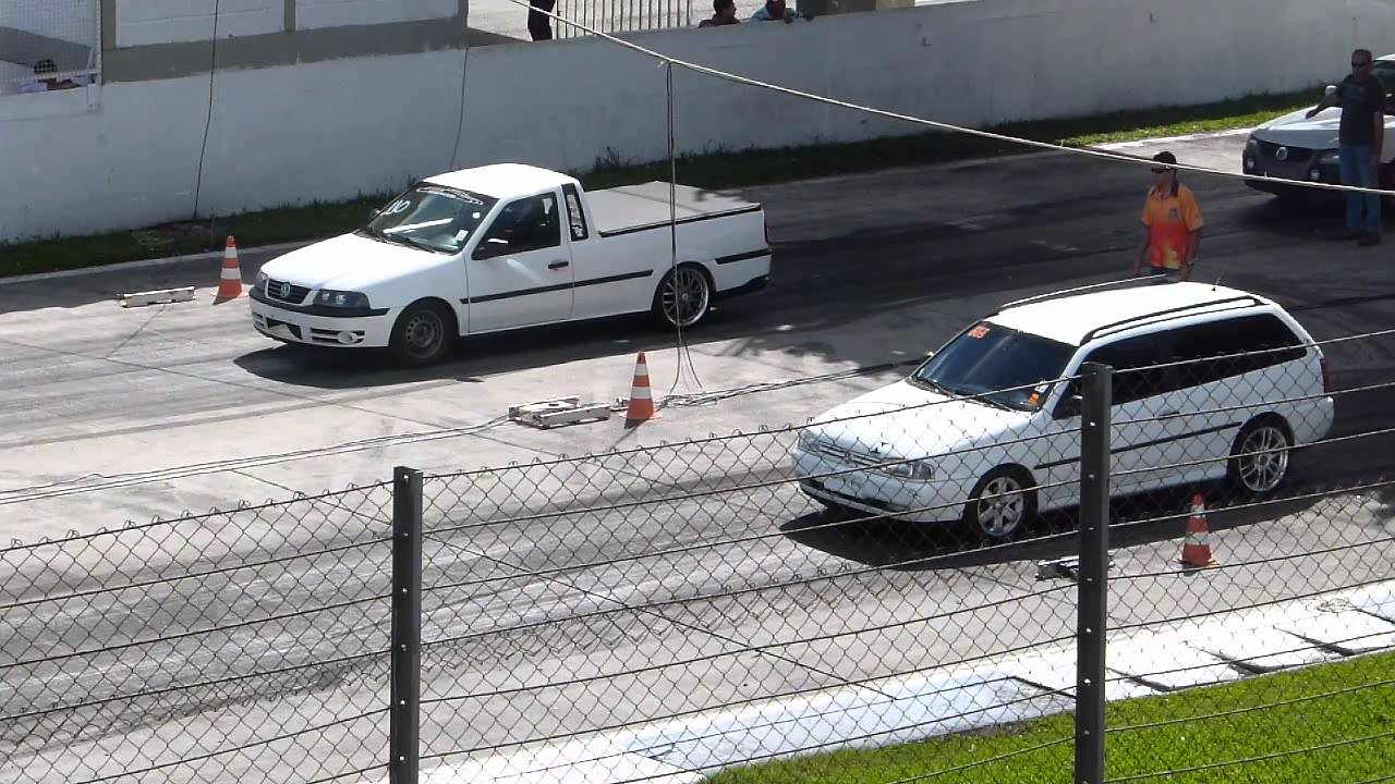 Desafio 18/03/12 - Saveiro G3 1.8Mi X Parati G2 1.6T