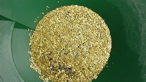 Wyoming Gold & Diamond Prospecting - Matt Mattson Video - Prospecting