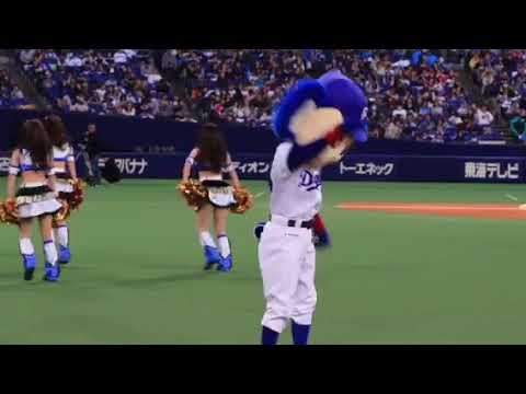 2017.11.25 中日ドラゴンズ ファンフェスタのドアラさん