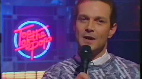 Stephen  'Tin Tin' Duffy  'Kiss Me'  (TOTP)