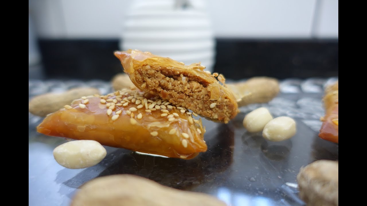 Briwates aux cacahuètes | Délicieuses recette de triangles aux cacahuètes très originale