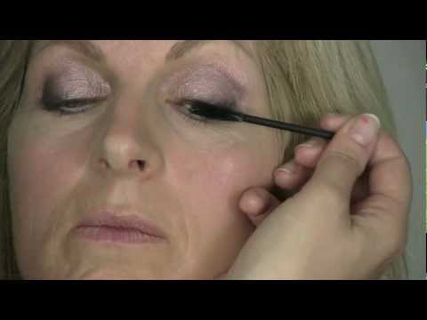 Make-up tutorial for mature women