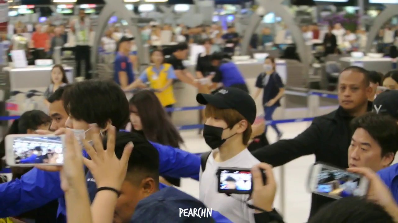 170909 NCT127 at SVB Airport (THAILAND)