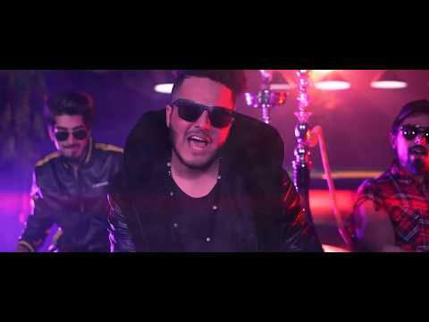 Sheeshe Ke Duniya Se Chala Bana Whatsapp Status