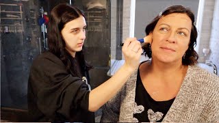 DAUGHTER DOES MY MAKEUP