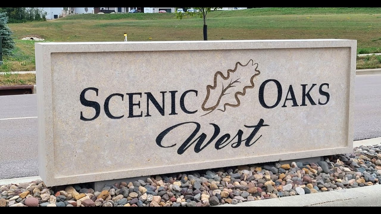 Scenic Oaks West. Single Family and Villa homesite packages from 700k
