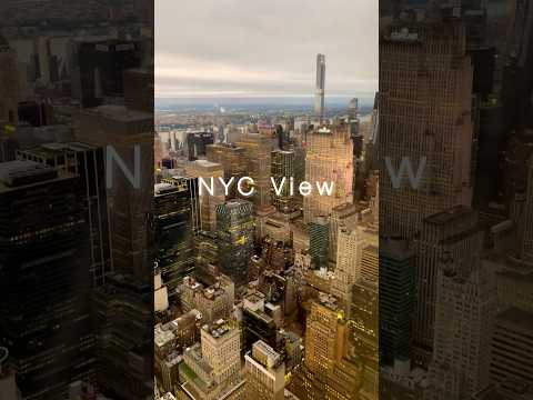 New York view 😲 #newyork #newyorkcity #summit #usa #travel #nyc #shortsvideo