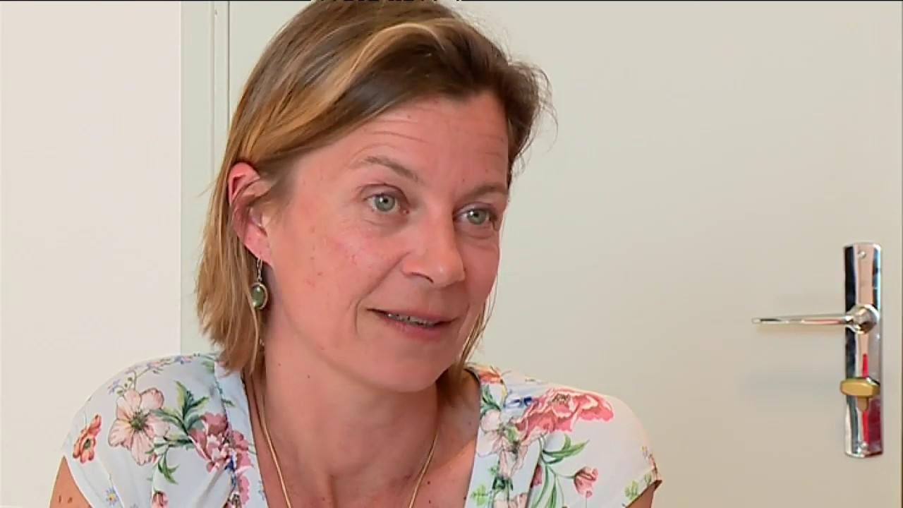 Dossier journée de la femme 8 mars  YouTube