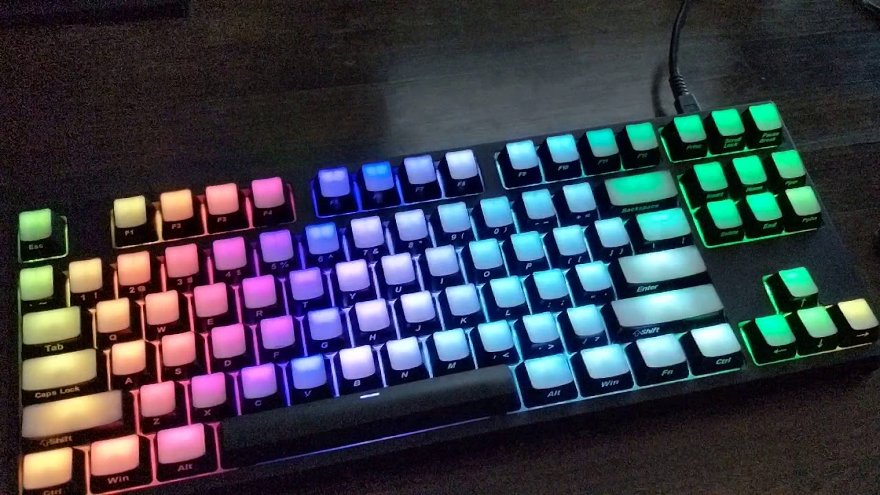 Blank translucent side printed keycaps on a Coolermaster Masterkeys Pro S