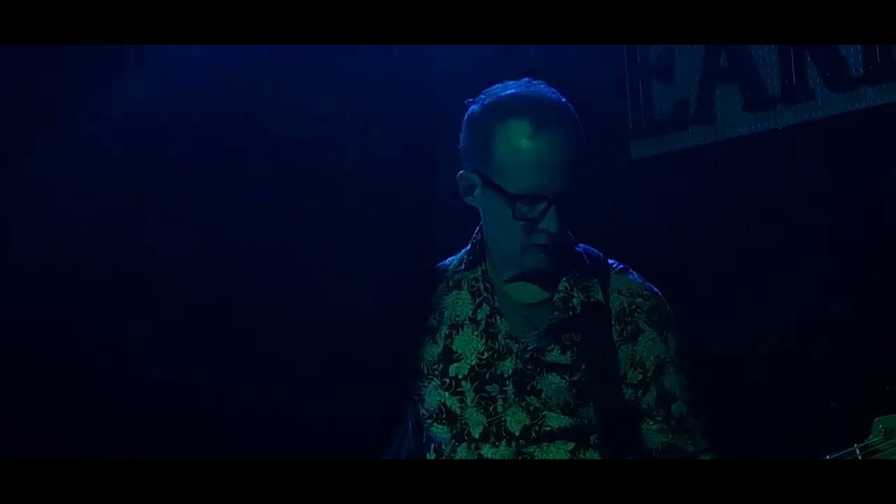 Brainiac - I Am A Cracked Machine - YouTube