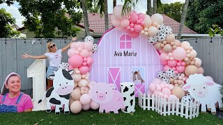 Ms Rachel First Birthday Party | Barn Birthday | Custom Backdrop