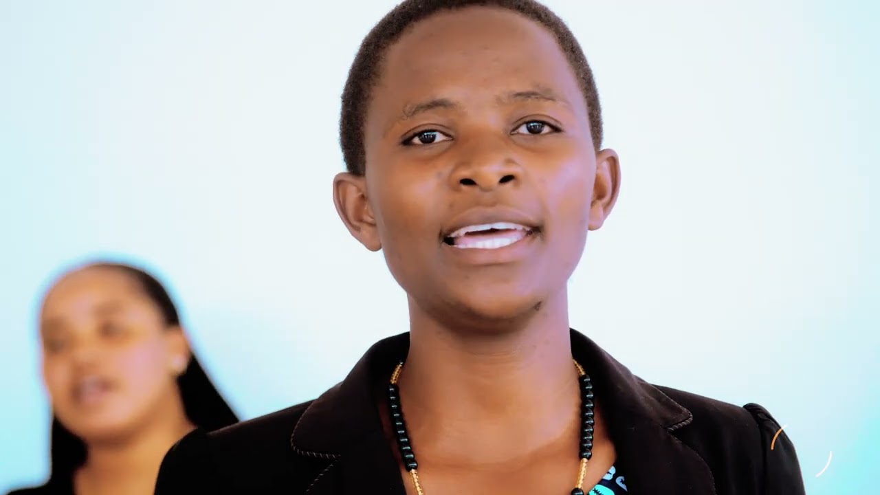 Karibu kutazama wimbo mzuri kutoka kwaya ya MT. Augustino uitwao NIMEKUKIMBILIA by Emmanuel Calist 