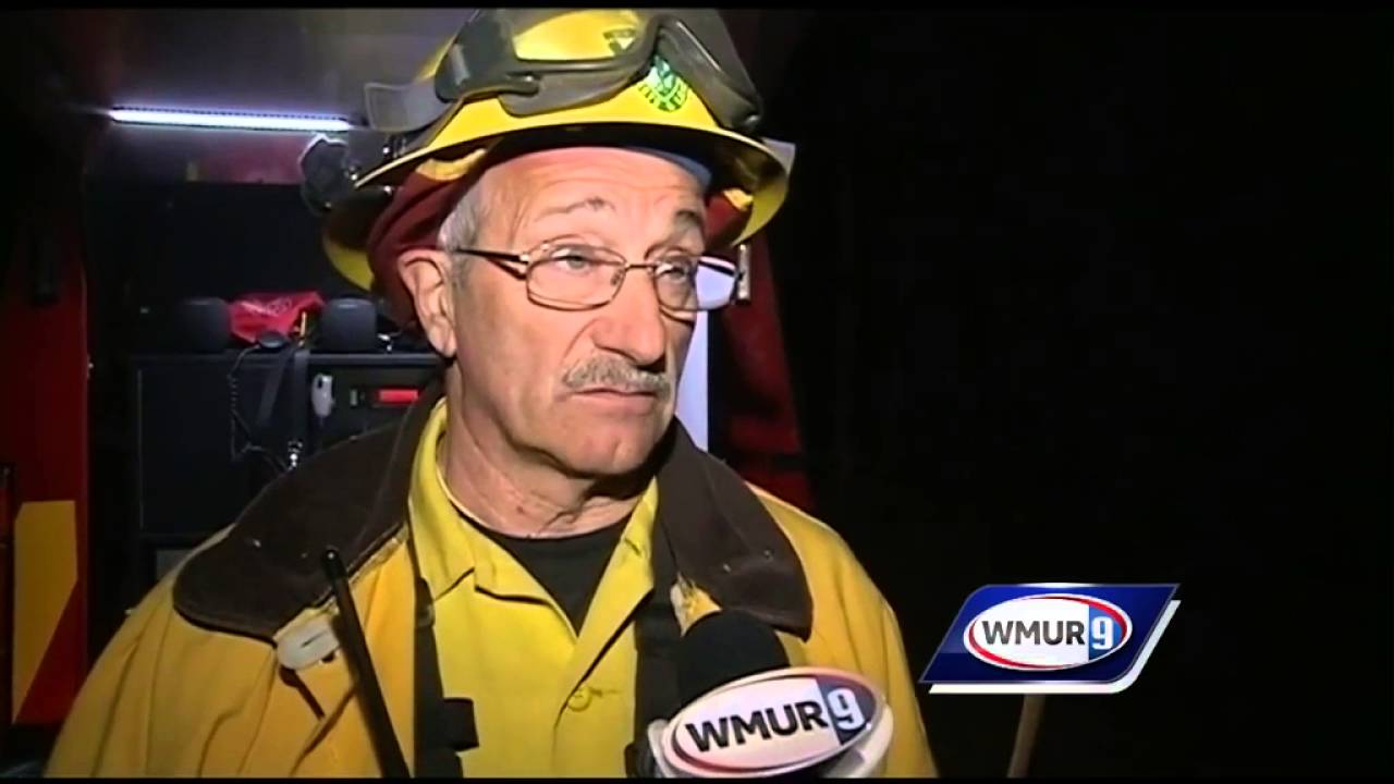 Firefighters battle brush fire in Stoddard - YouTube