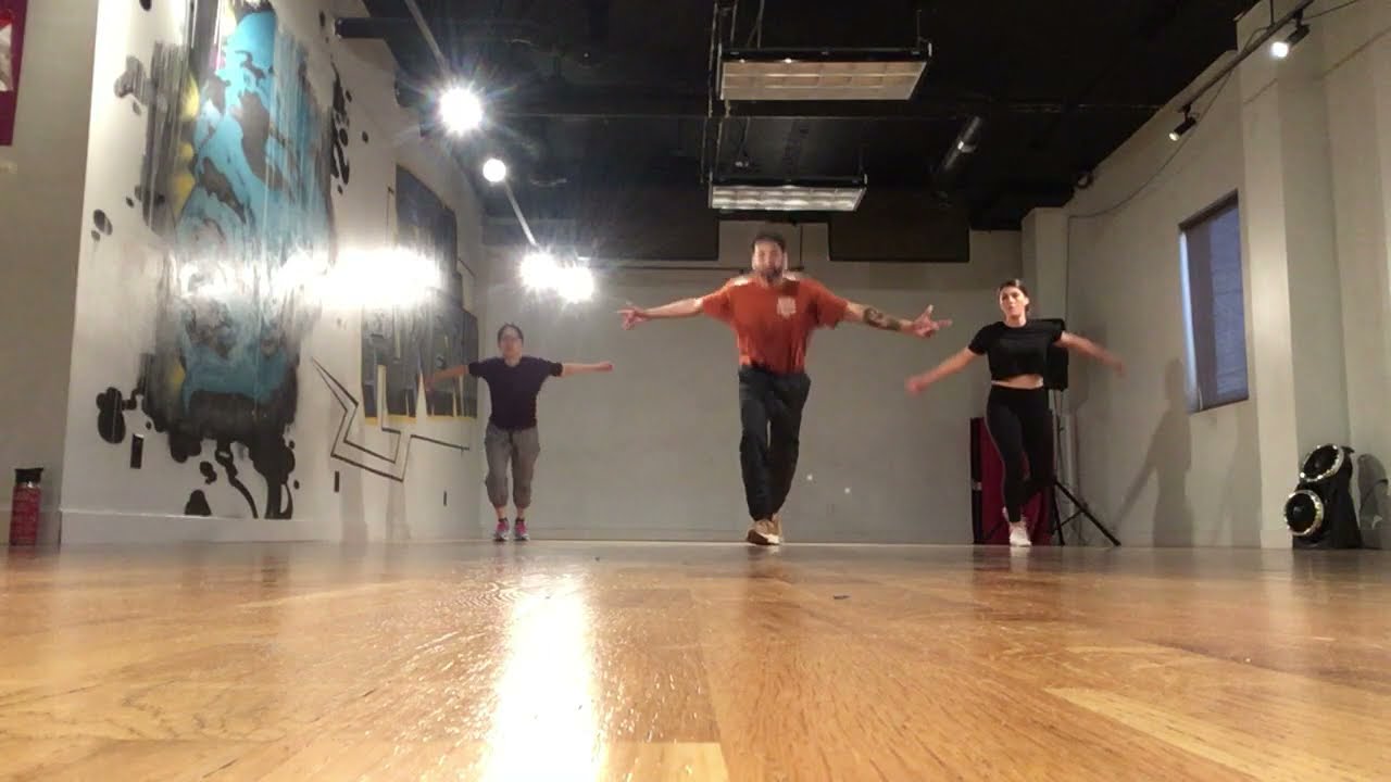 Beginner Breaking with Funk-E at Pulse Studios 2018