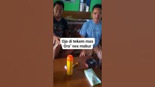 Tiba tiba datang temen temen nya setelah dari sini, begini reaksi nya