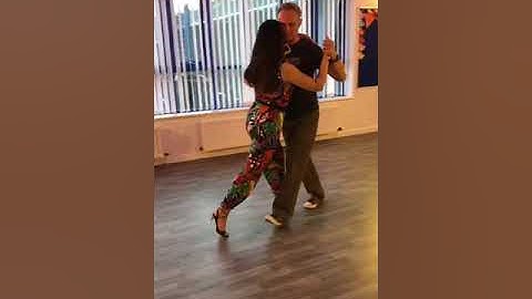 Studio T Class Demo: Improvisation of rhythmic steps  #improvisation #tango #tangolesson