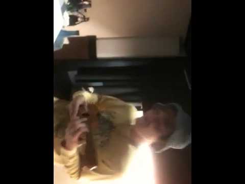 ukulele×guitar