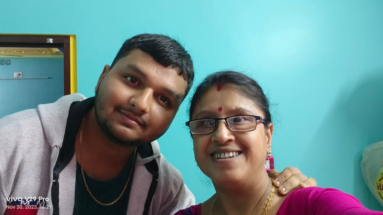 সকালে শুরু রাতে শেষ। একটি সাধারণ ফ্যামিলিday