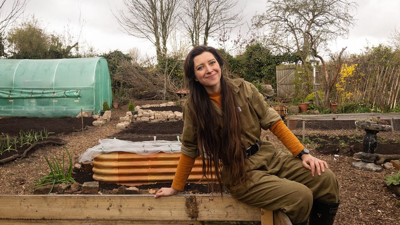 March Vlog & Allotment Garden Tour / Homegrown Garden