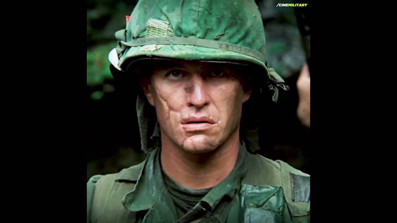 Johnny Depp Almost Threw Up On The Set Of Platoon Here S Why 