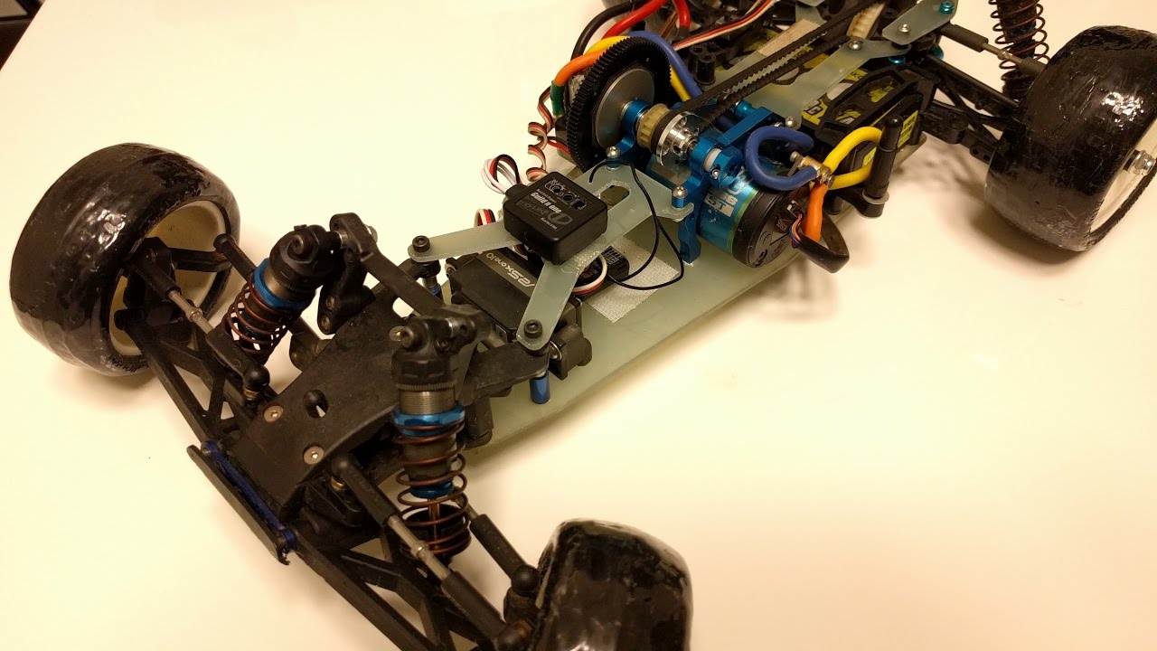 タミヤ　ラジコン引退セット　バギー2台 Amazon.co.jp: ラジコンカー 2.4GHzのRCバギー4WDレーシングオフ