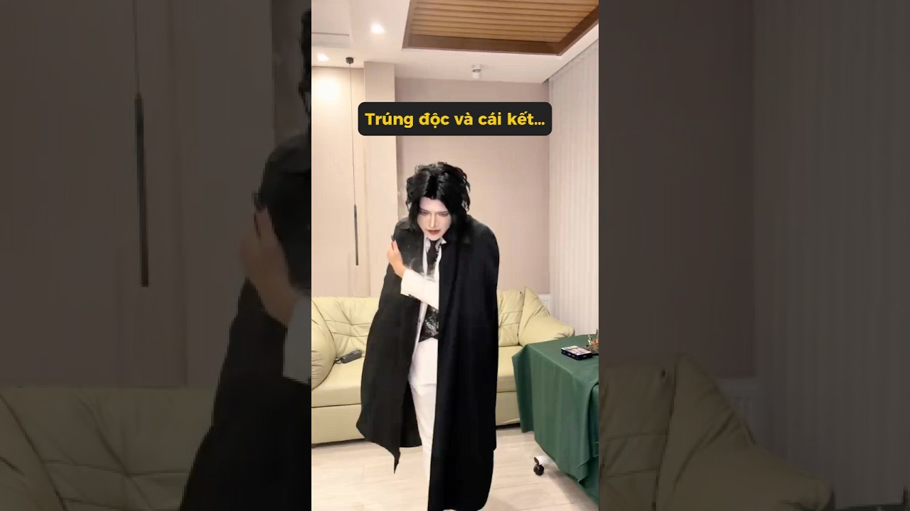 Lại gặp lang băm rồi #meowcosplay #shorts