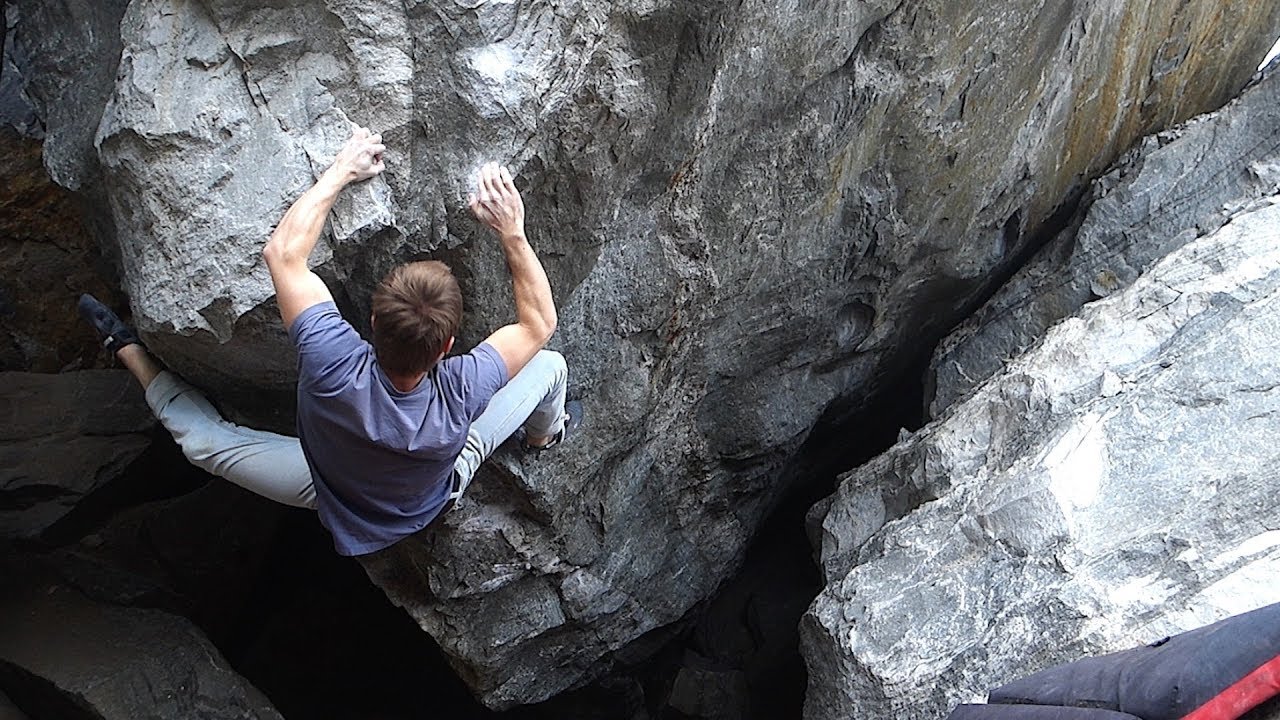 Sick Compression 8A: Squeezing-The-Juice-Out Vlog - YouTube