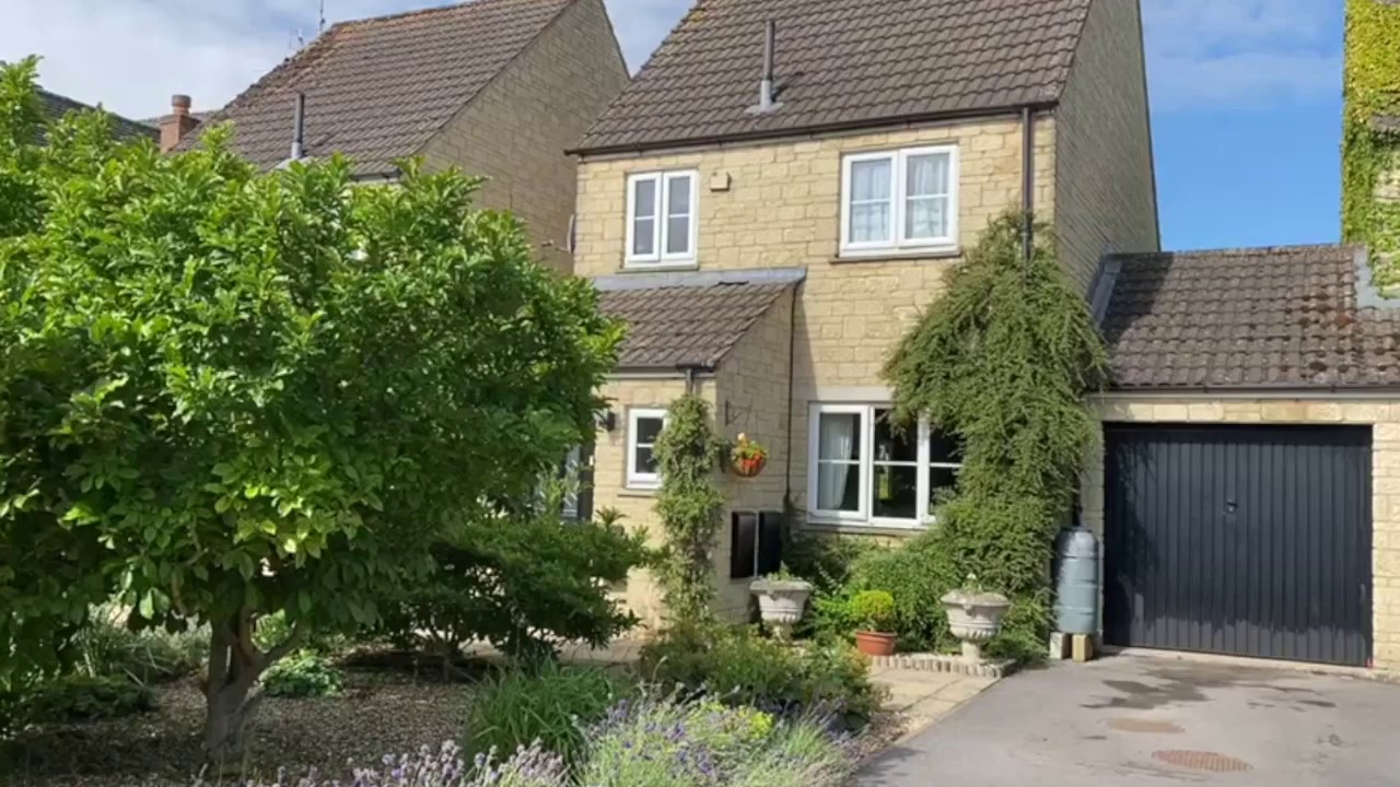 51 SWANSFIELD, LECHLADE YouTube
