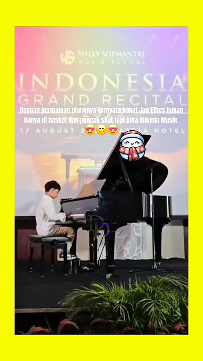 Jan Ethes's stunning performance on stage left the audience amazed by Putra Mas Waprea's piano pl...