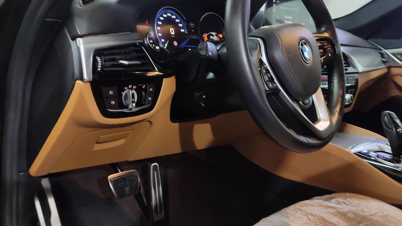 Bmw f90 салон