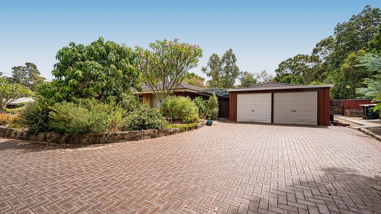 FOR SALE 24 Canns Road in Mount Nasura