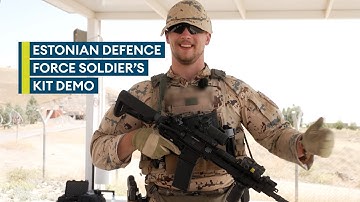 What personal infantry kit does the Estonian military use?
