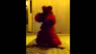 im different 2 chainz puppet dance