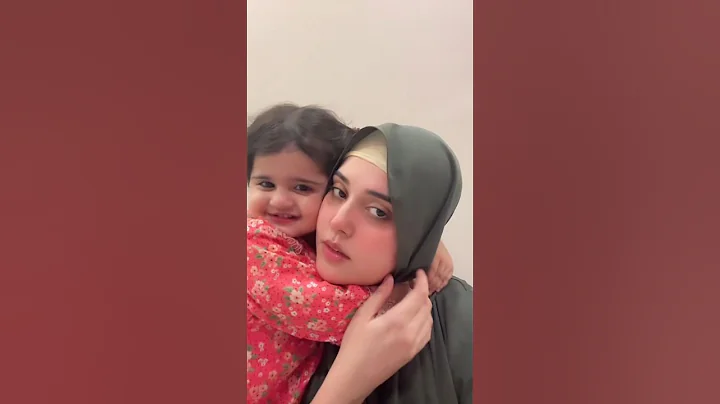 Kanwal Aftab And Aizal Zulqarnain Looking Gorgeous #kanwalaftab #aizalzulqarnain #umrah #makkah